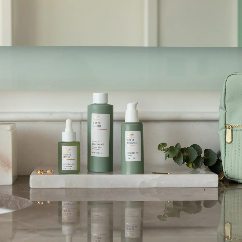 Glow On Oil Cleanser - Image 3